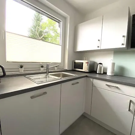 'achterdeck' Moderne & Hochwertige Hausscheibe In Sackgassenlage! *