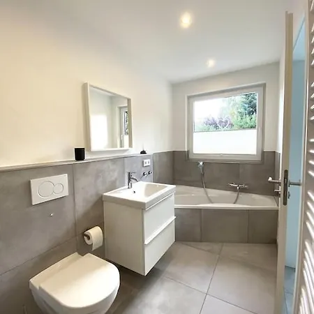 'achterdeck' Moderne & Hochwertige Hausscheibe In Sackgassenlage! Westerholz