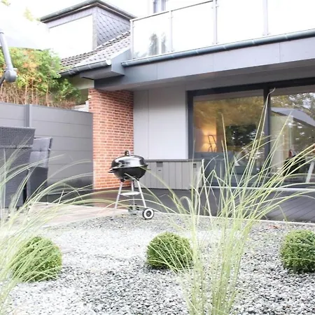 'achterdeck' Moderne & Hochwertige Hausscheibe In Sackgassenlage! Westerholz