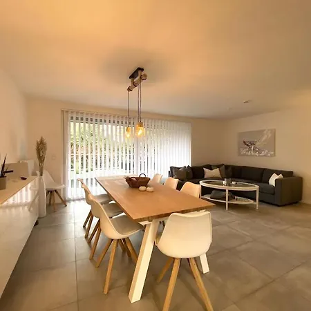 Hébergement de vacances 'achterdeck' Moderne & Hochwertige Hausscheibe In Sackgassenlage! *