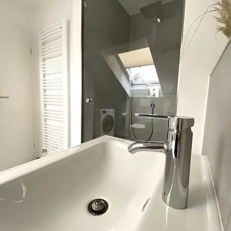 'achterdeck' Moderne & Hochwertige Hausscheibe In Sackgassenlage! Westerholz